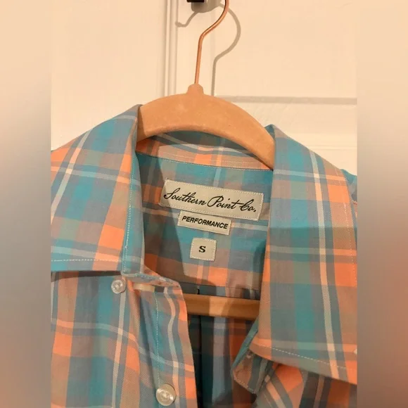 Southern Point Performance Button down - Picture 3 of 3